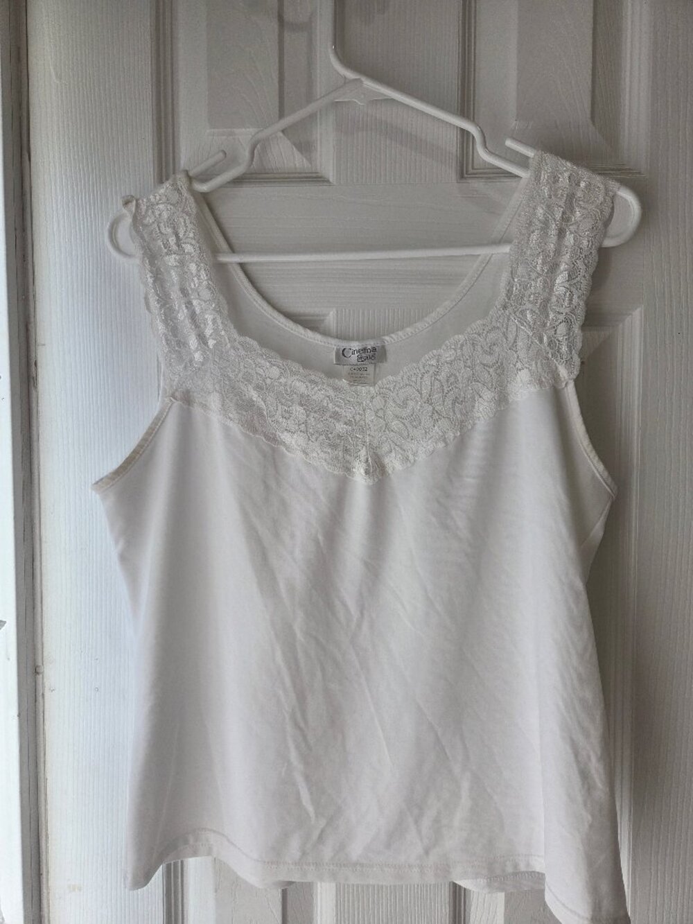 Cinema Etoile Camisole White Lace Bust Woman's Size Large